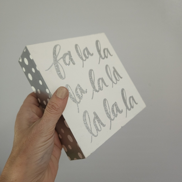 Christmas Decrotive Wall/Self Decor Fa la la - Picture 5 of 8